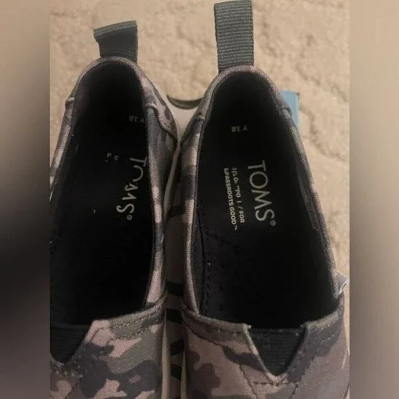 TOMS shoes  Camo Classics size 12T​​​ - Picture 5 of 6